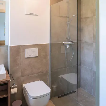 Triebenstein Hideaway Apartamento *